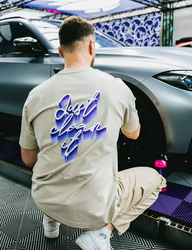 nanolex-t-shirt-beige-just-clean-it-weekend-car-wash-club-fan-shirt image 1