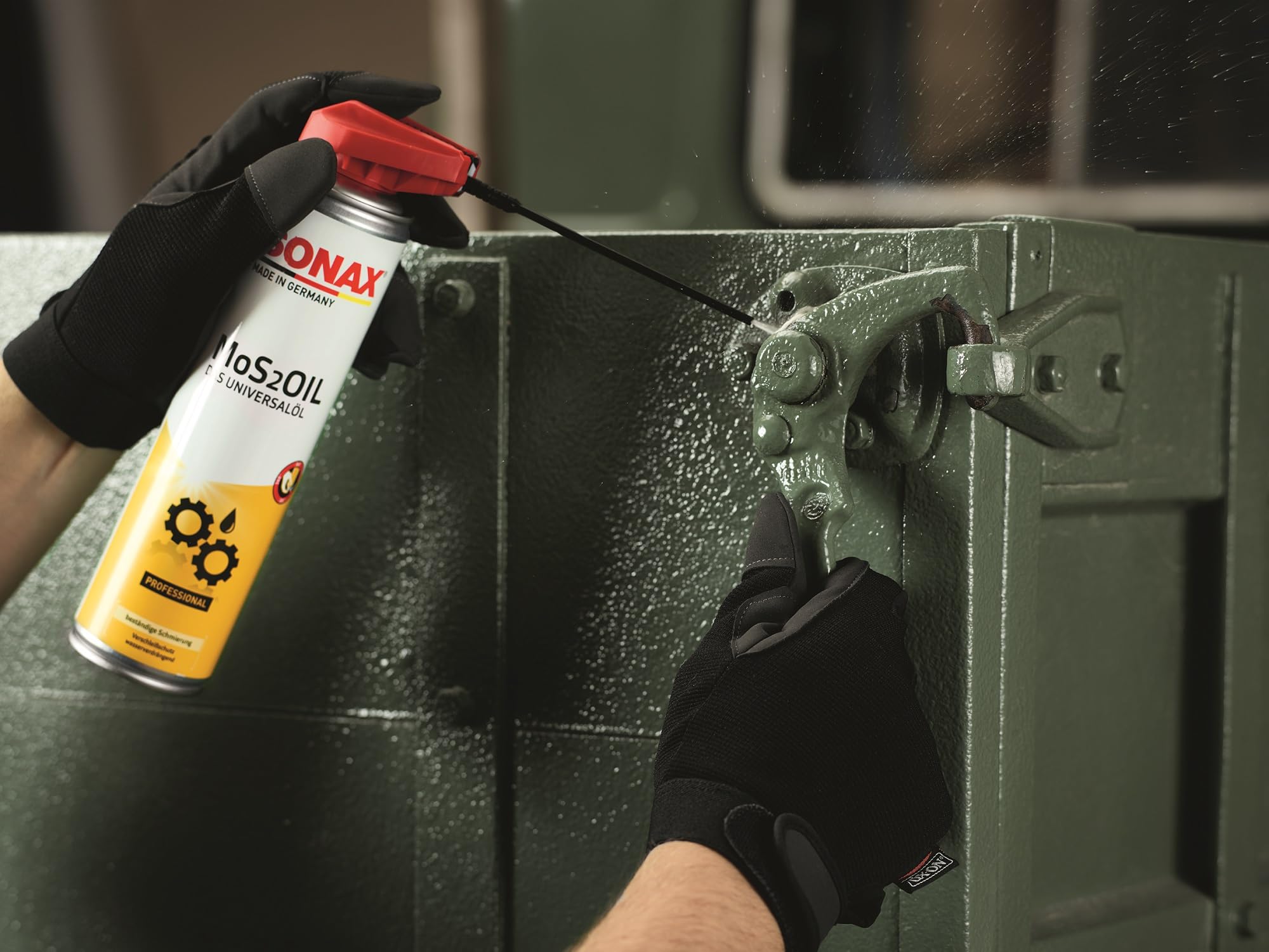 sonax-mos2oil-universal-l-mit-easyspray-400-ml image 4