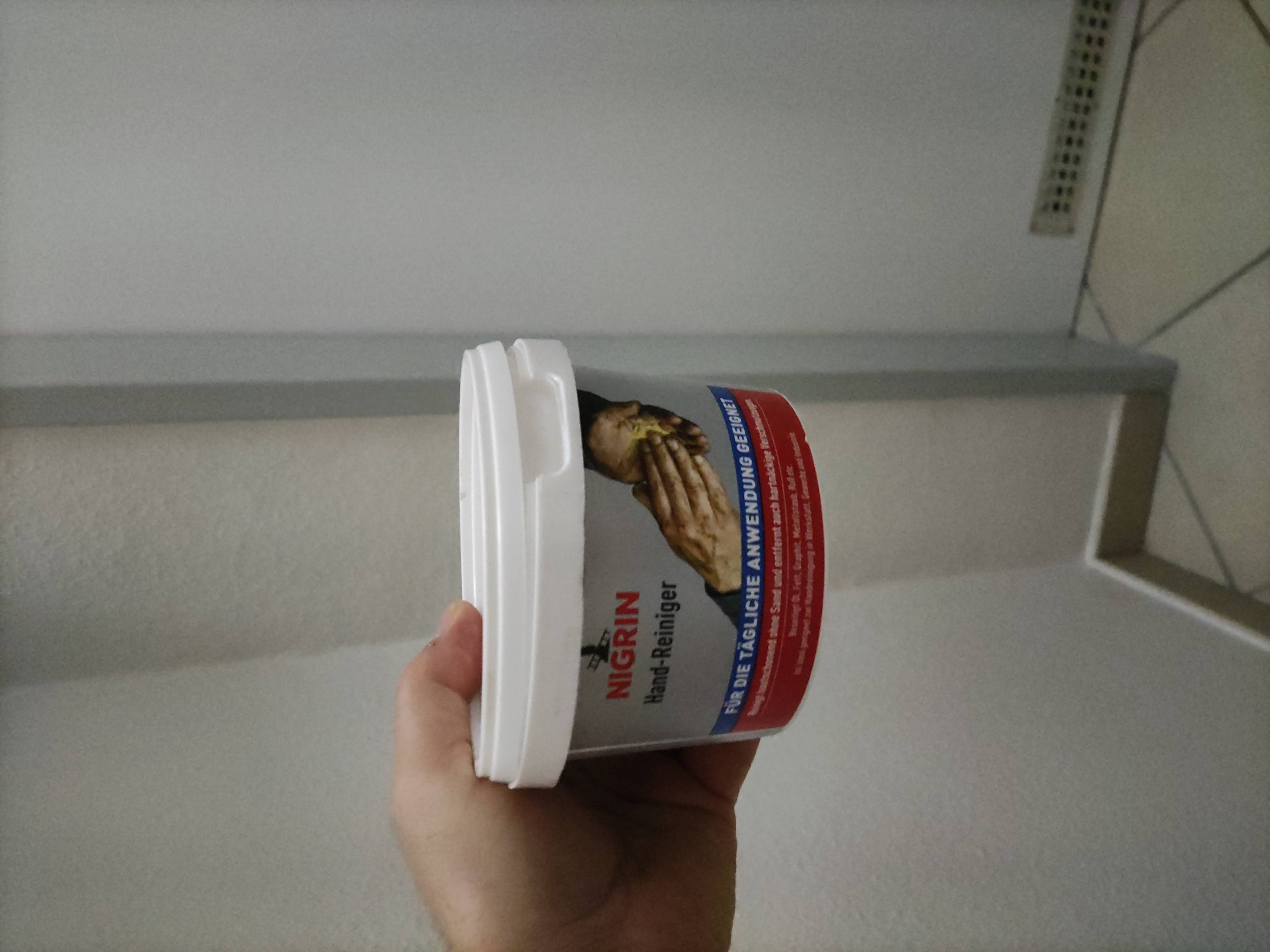 Solide Paste für Grobes