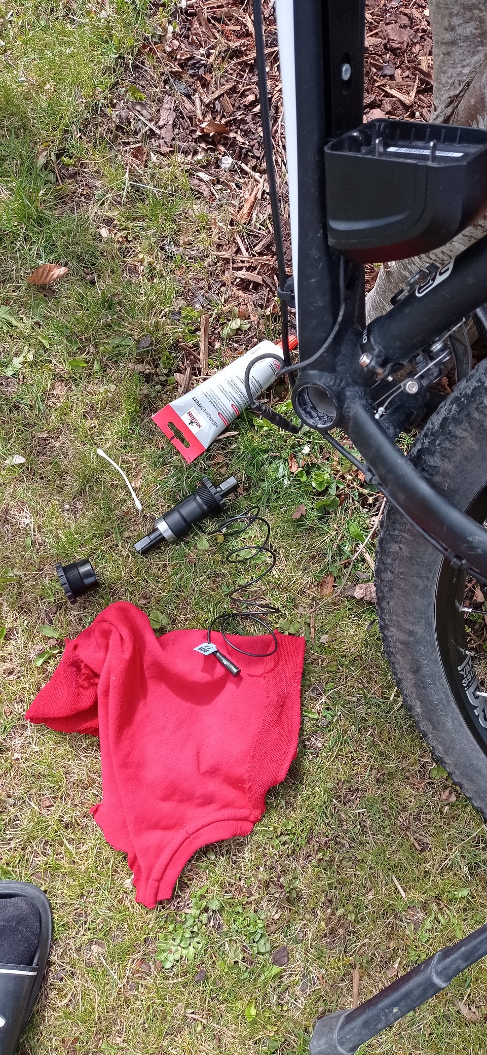 Gutes Fett für Werkstatt und Rad
