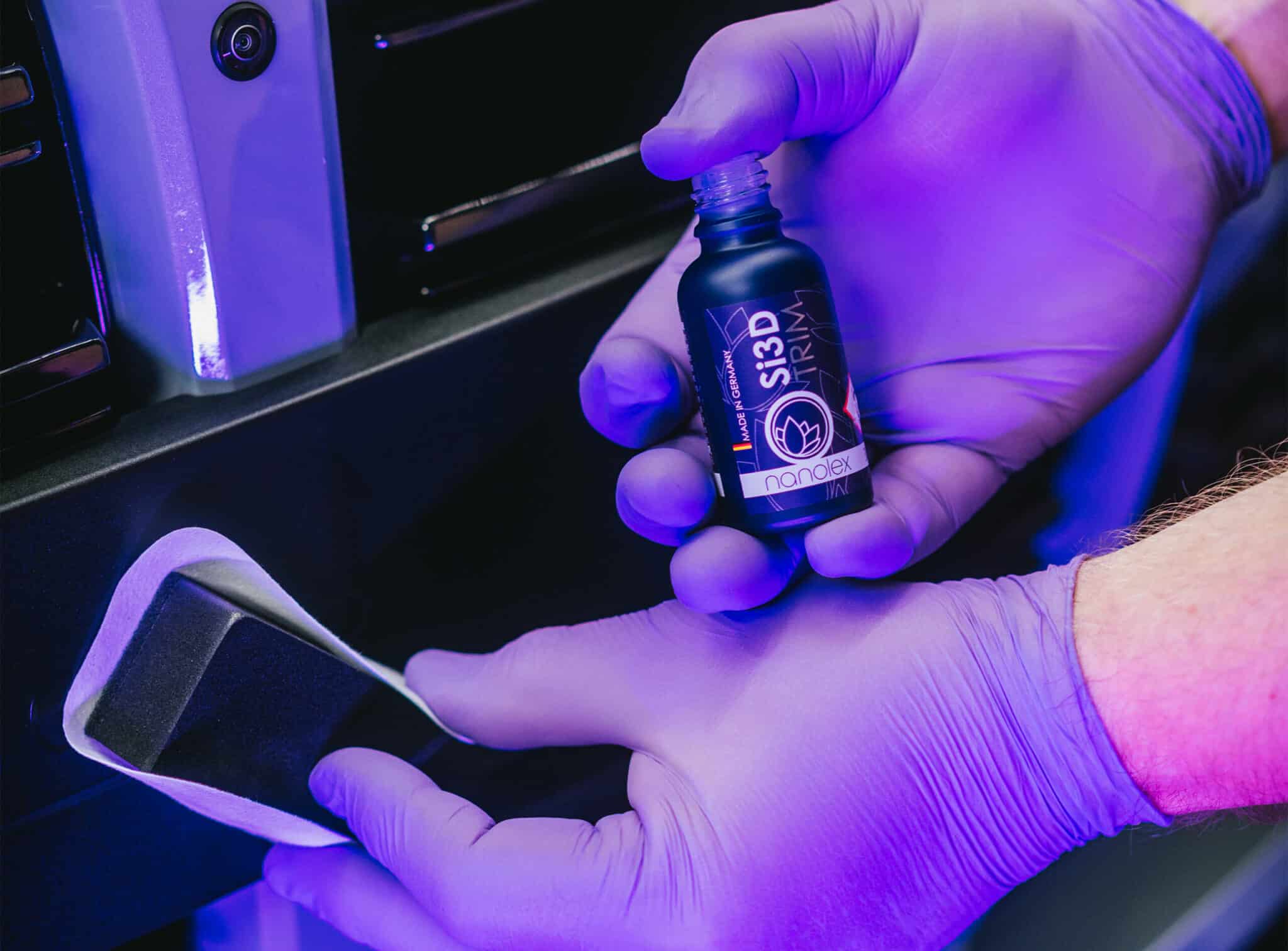 nanolex-si3d-trim-kunststoffversiegelung-f-r-trim image 4