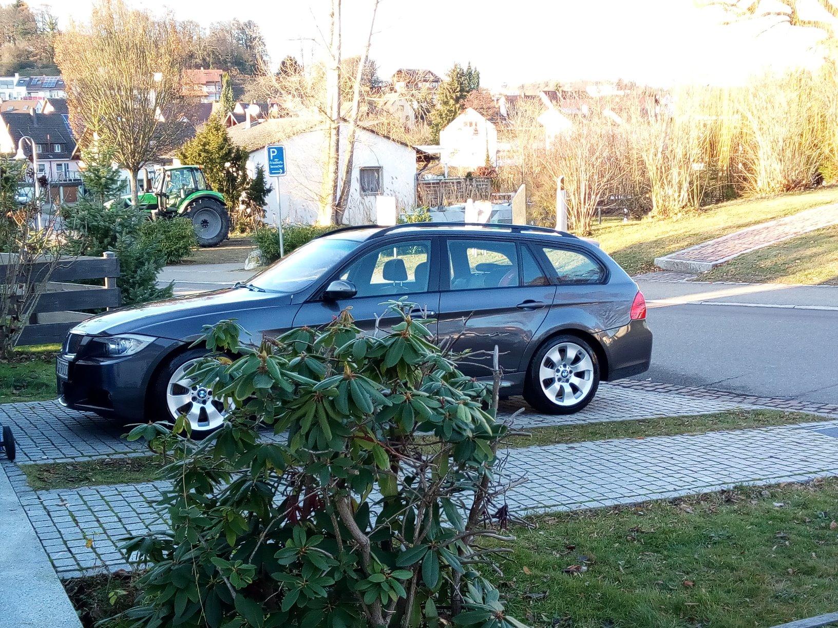 Pflicht im Kofferraum